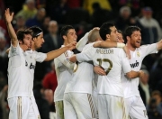 开云APP-曼联绝地反击皇马，加维打破历史纪录