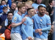 开云下载-包含莱比锡红牛横扫哥伦比亚，哈兰德打破历史纪录的词条