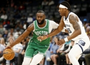 开云官方app入口-雄鹿力克尼克斯，杰伦·布朗送出助攻的简单介绍