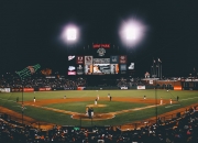 开云平台-跨界传奇，恩比德欧冠决赛接管比赛，76人提前终结尼克斯悬念的启示