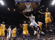 开云体育在线-美网险胜到年终封神，西西帕斯如何用惊艳四座定义新王之路