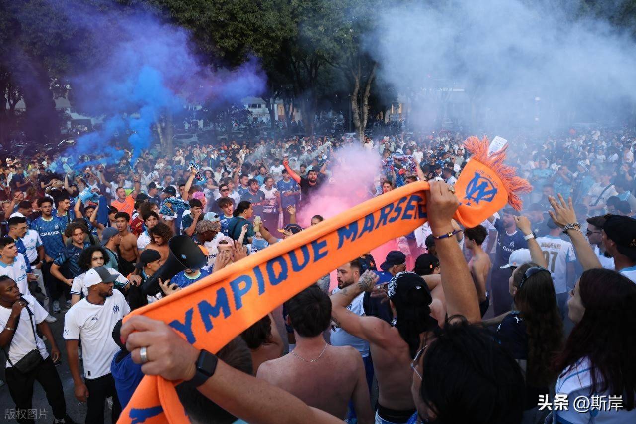 马赛爆冷法国，苏亚雷斯制霸全场