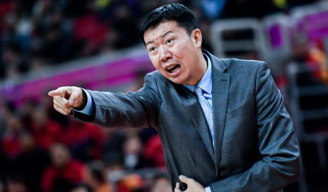 四川队翻盘北京队,王哲林刷新纪录 四川队翻盘北京队,王哲林刷新纪录