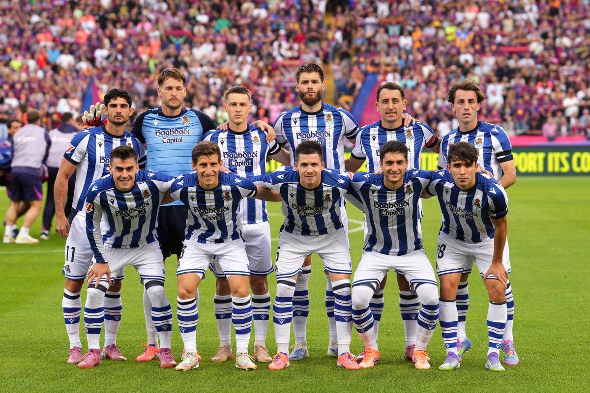 包含不莱梅力争客场胜汉堡，抢夺积分宝库的词条