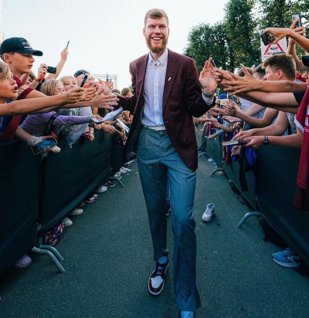 博洛尼亚想要在下一轮扭转颓势,为球队取得更好成绩的简单介绍 博洛尼亚想要在下一轮扭转颓势,为球队取得更好成绩的简单介绍