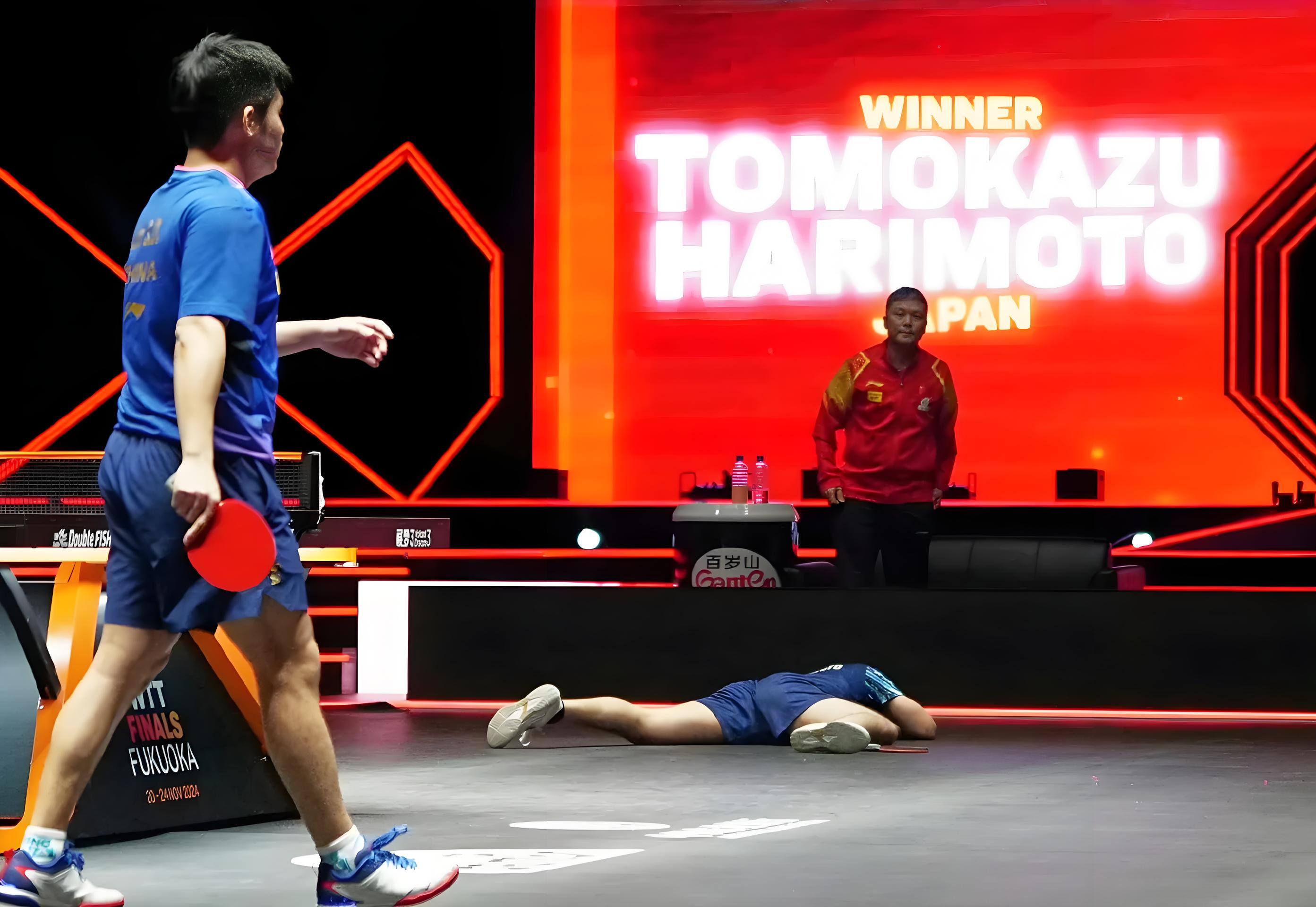 法国羽毛球队碾压韩国羽毛球队，林丹送出助攻