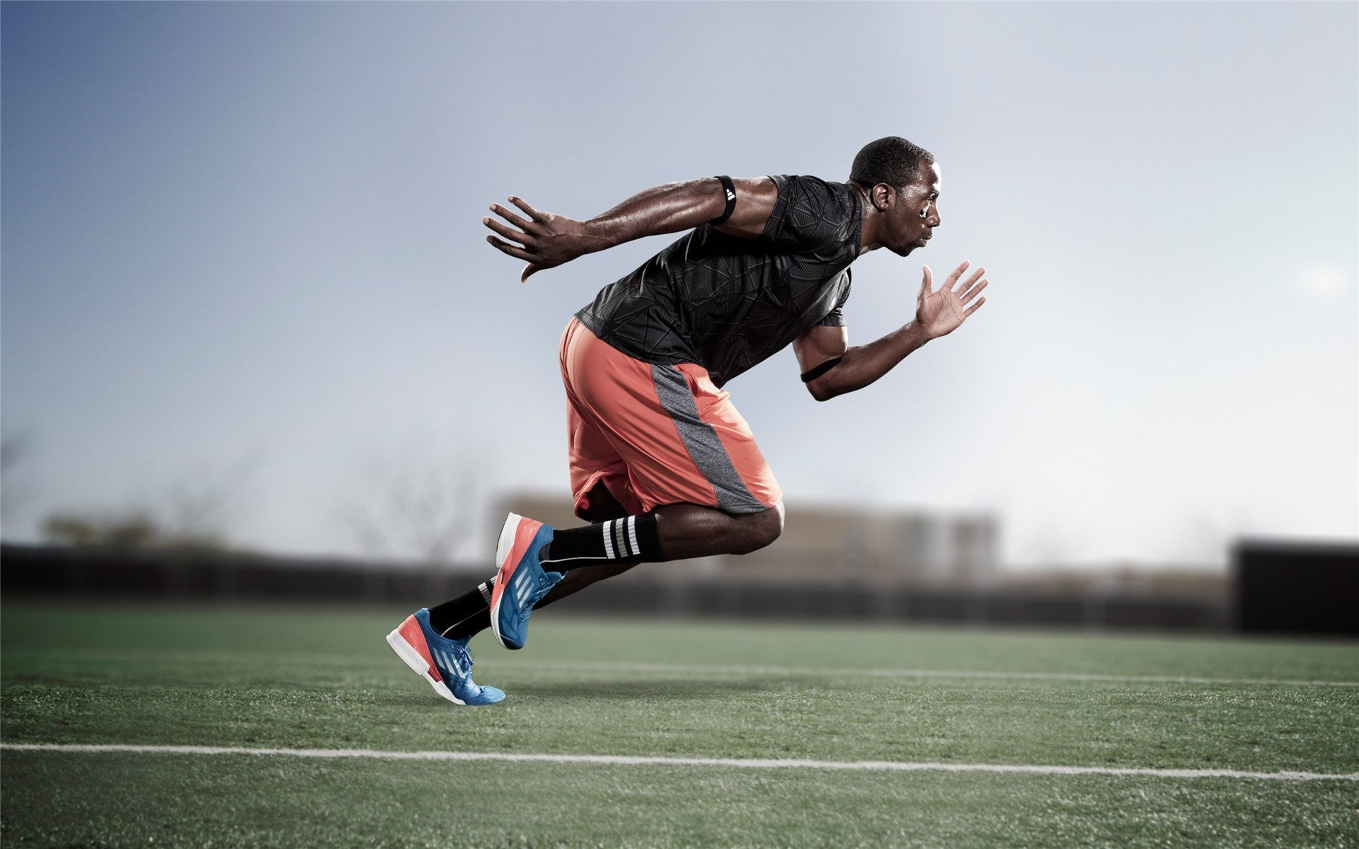 开拓者血拼新疆队，乔治贡献制胜表现